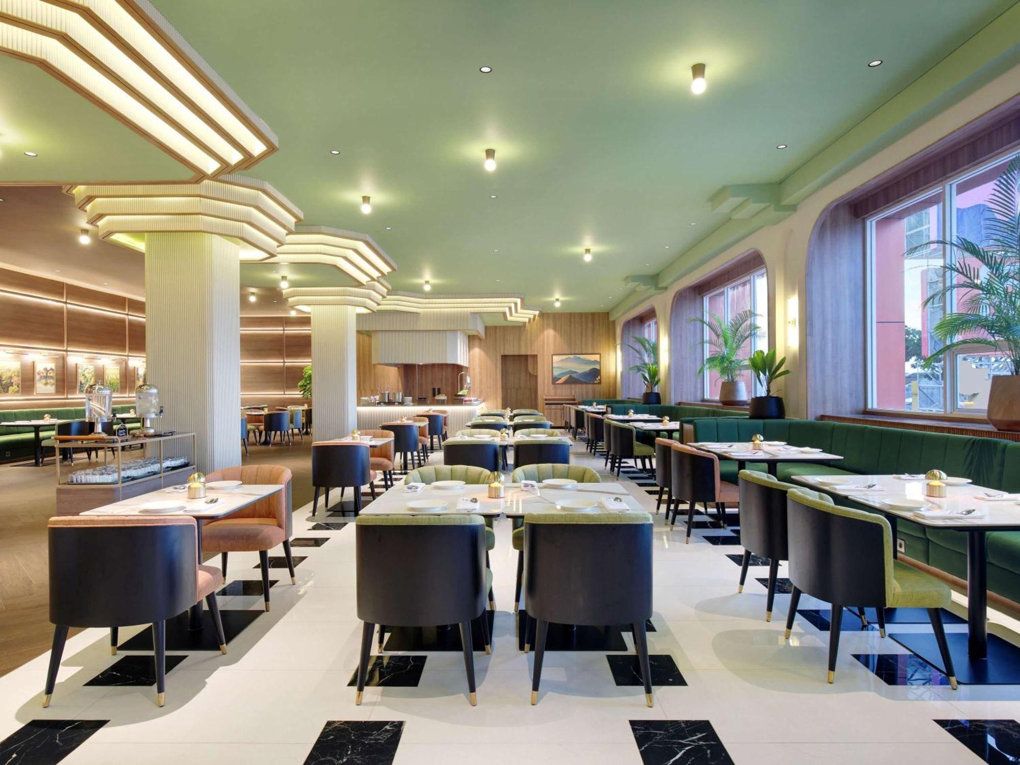 Mercure Garut City Center Exterior foto